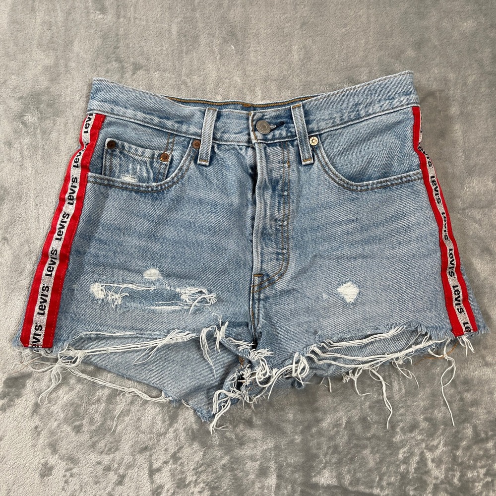 Levis 501 Womens Shorts Size 26 Distressed Denim Light Wash Red Logo Side Tape